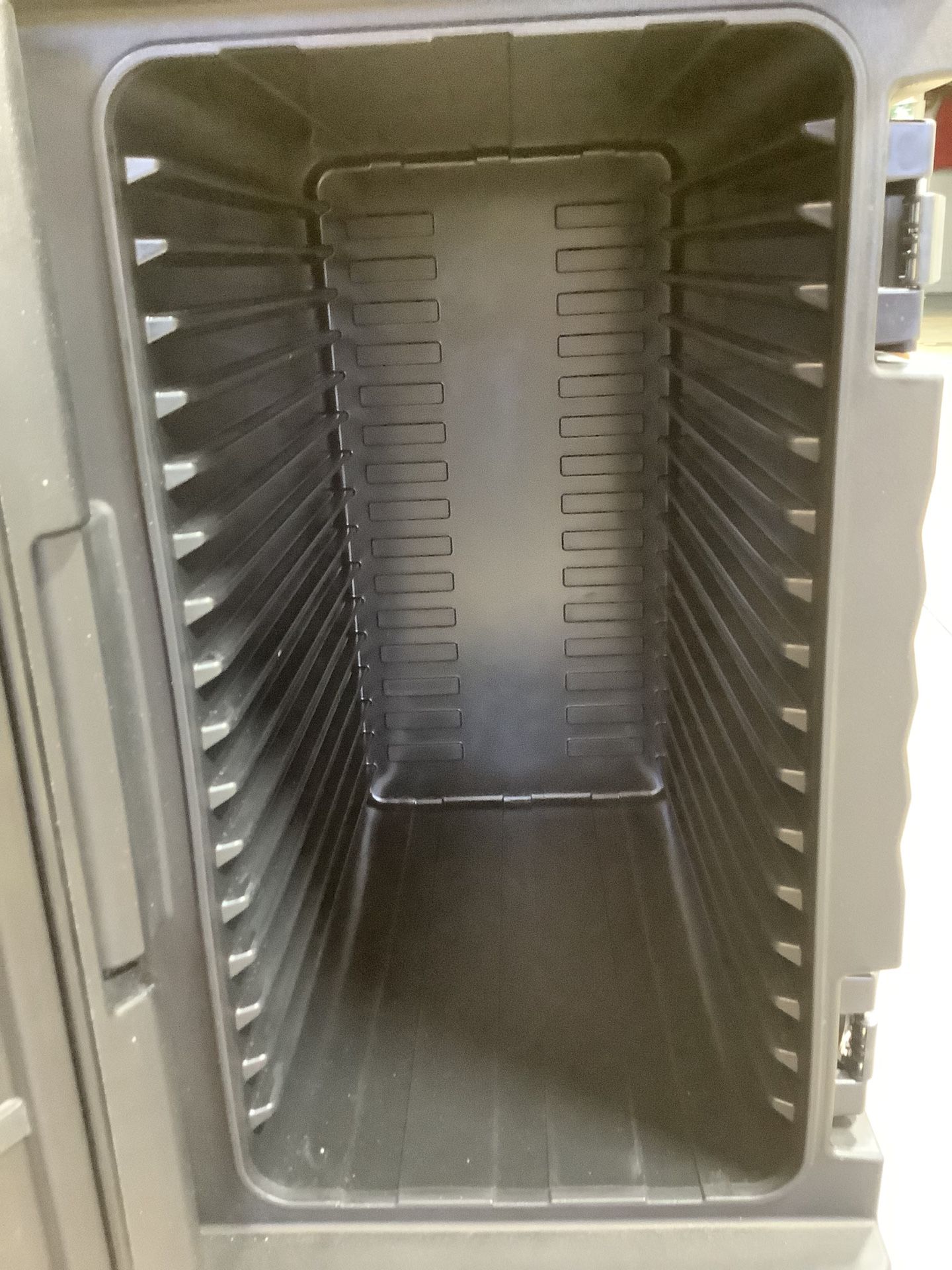 Insulated Food Pan Carrier