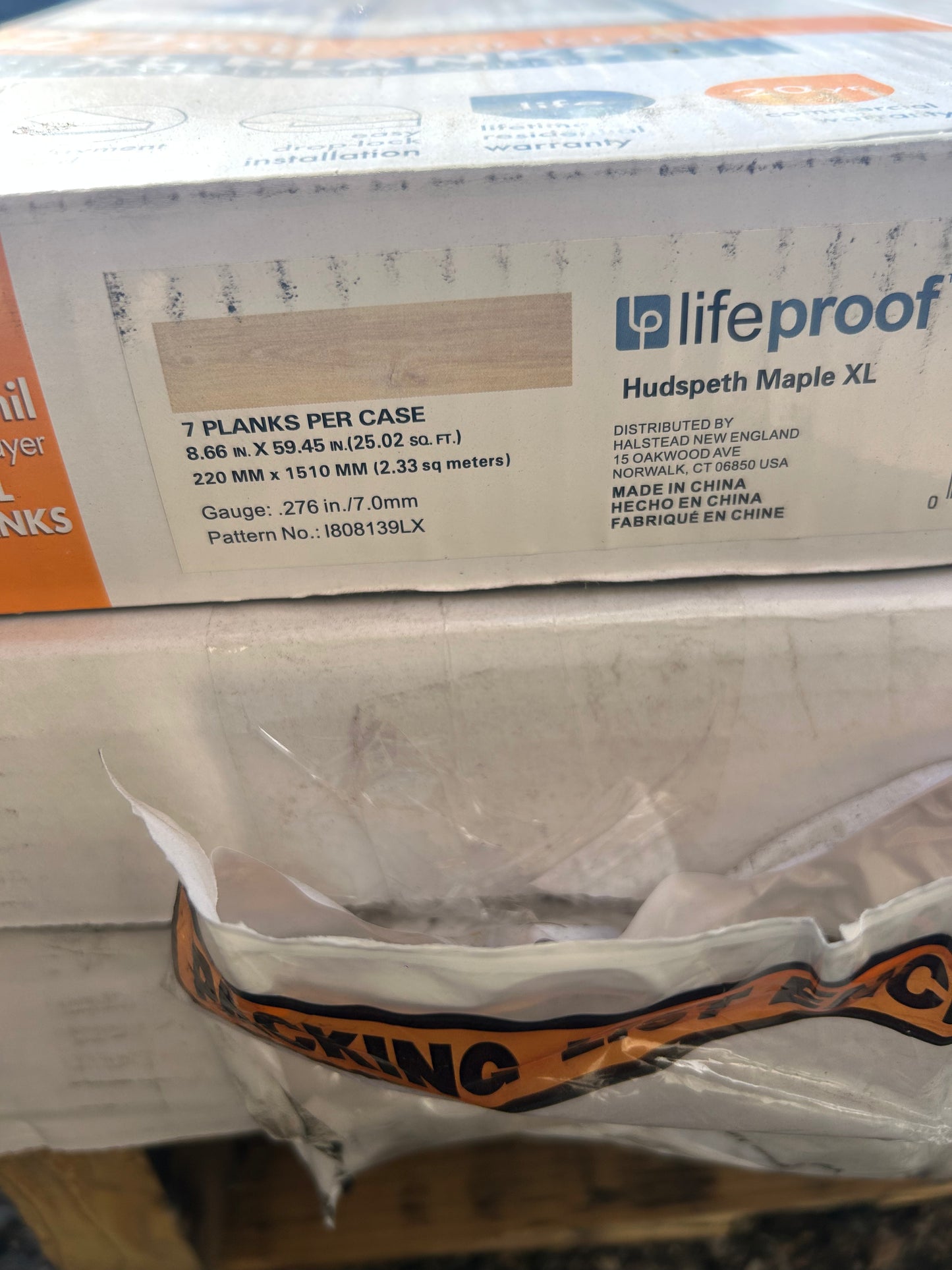 Life proof vinyl floor planks