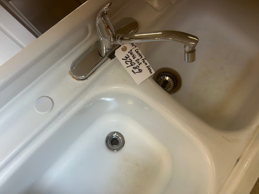 Country farm sink with faucet 