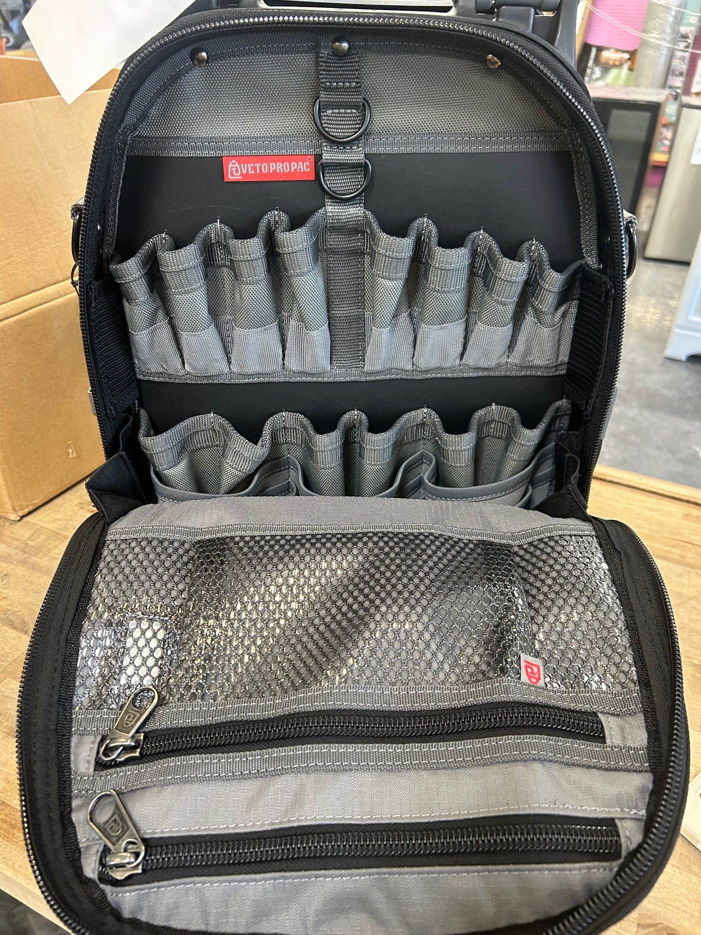 13 inch nylon bag/tote