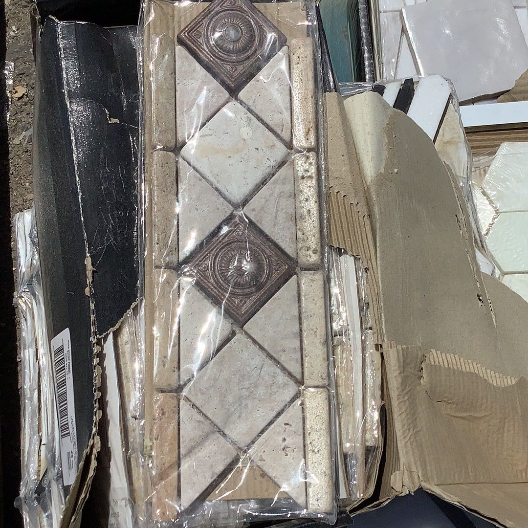 Mosaic tile