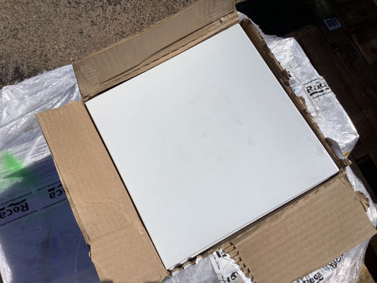 8 in. x 8 in White Ceramic Tile