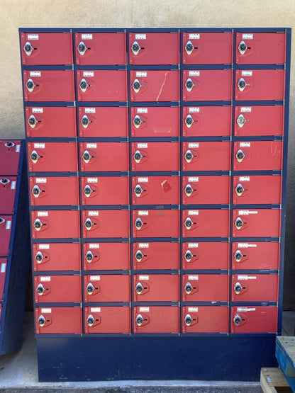 Bautista Sunday Sale, Lockers Reduced Price