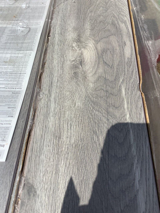 Brookstone Oak Lamininate Wood Flooring