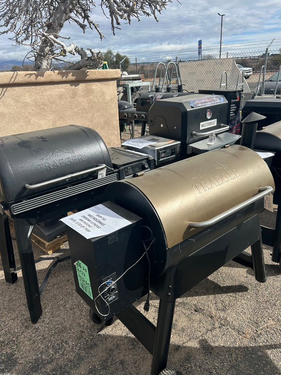 Assorted barbecues and smokers