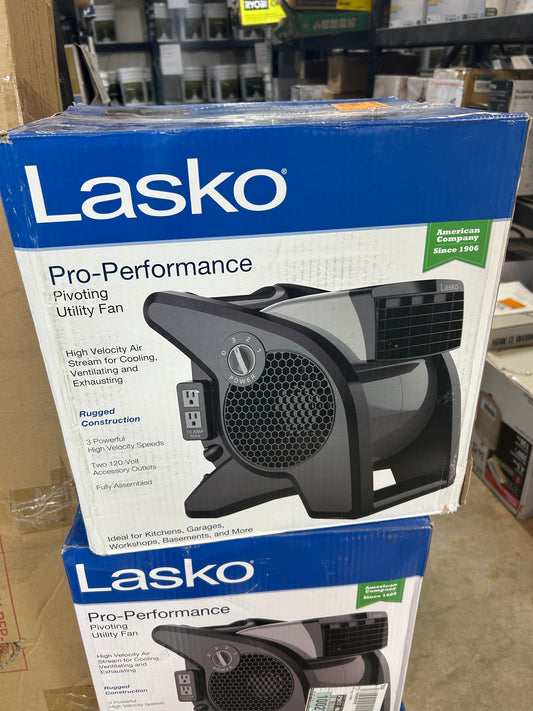 ￼Lasko Pivoting utility fan