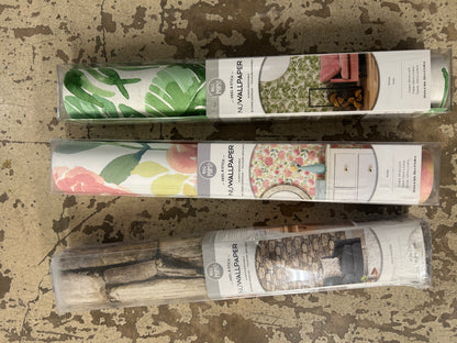 Decorative wallpaper