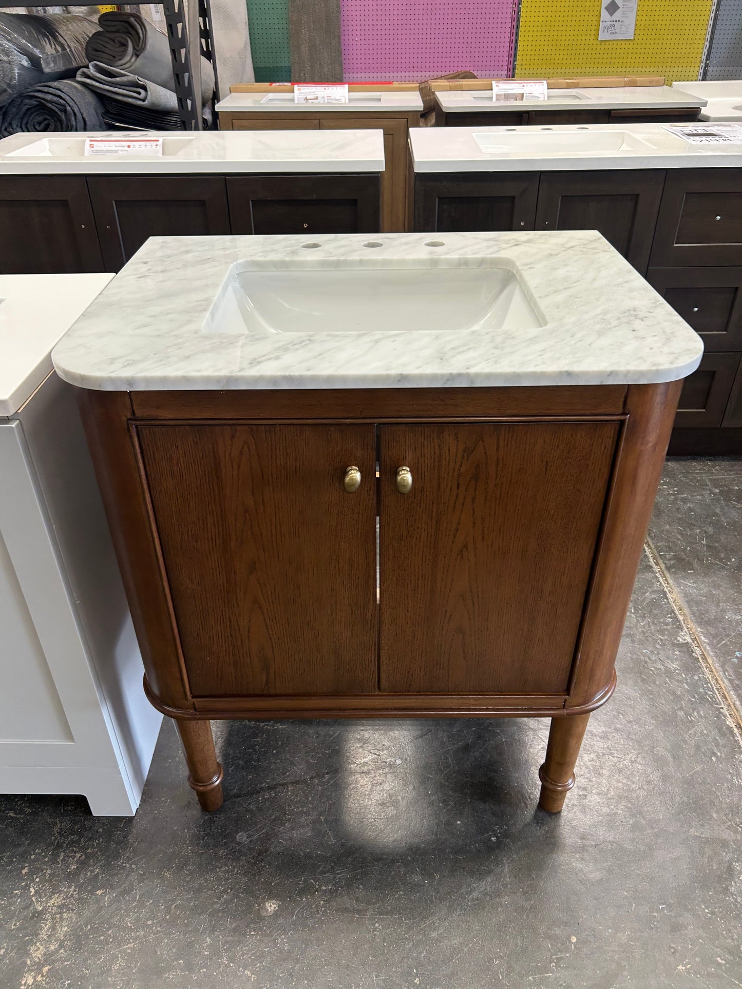 College 30” bathroom vanity