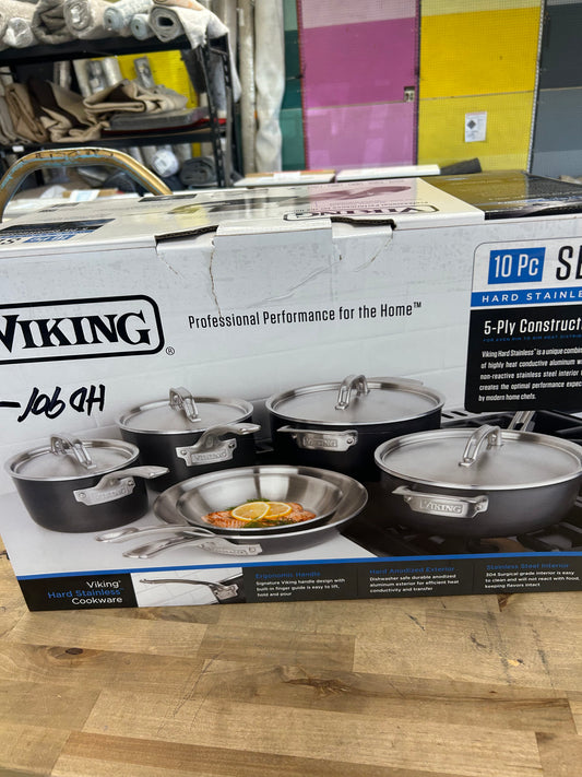 Viking 10 piece cookware set