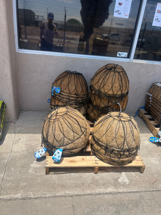 Window deck planters￼