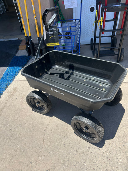 Gorilla Dumping Garden Cart