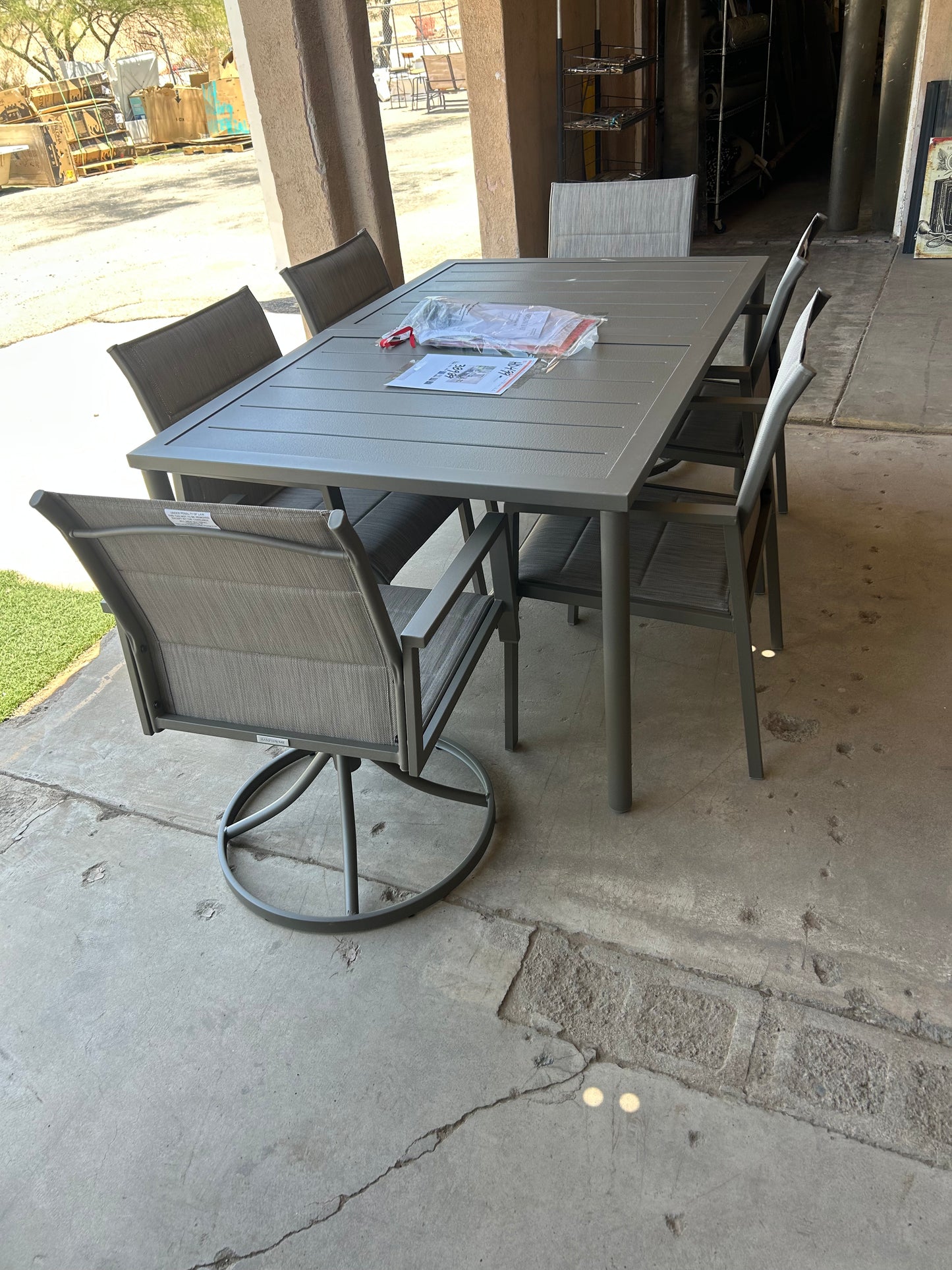 Hampton Bay 7- piece Metal Outdoor set ￼