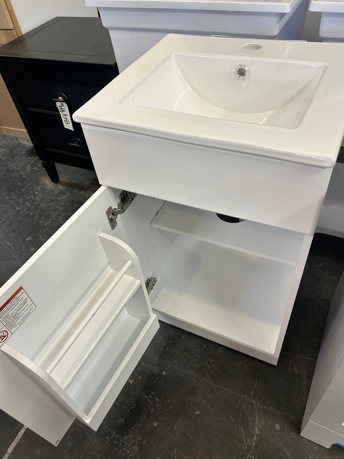 18” bathroom vanity