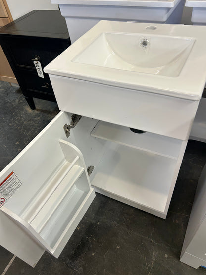18” bathroom vanity