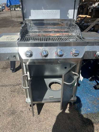 Nexgrill gas grill w/side burner