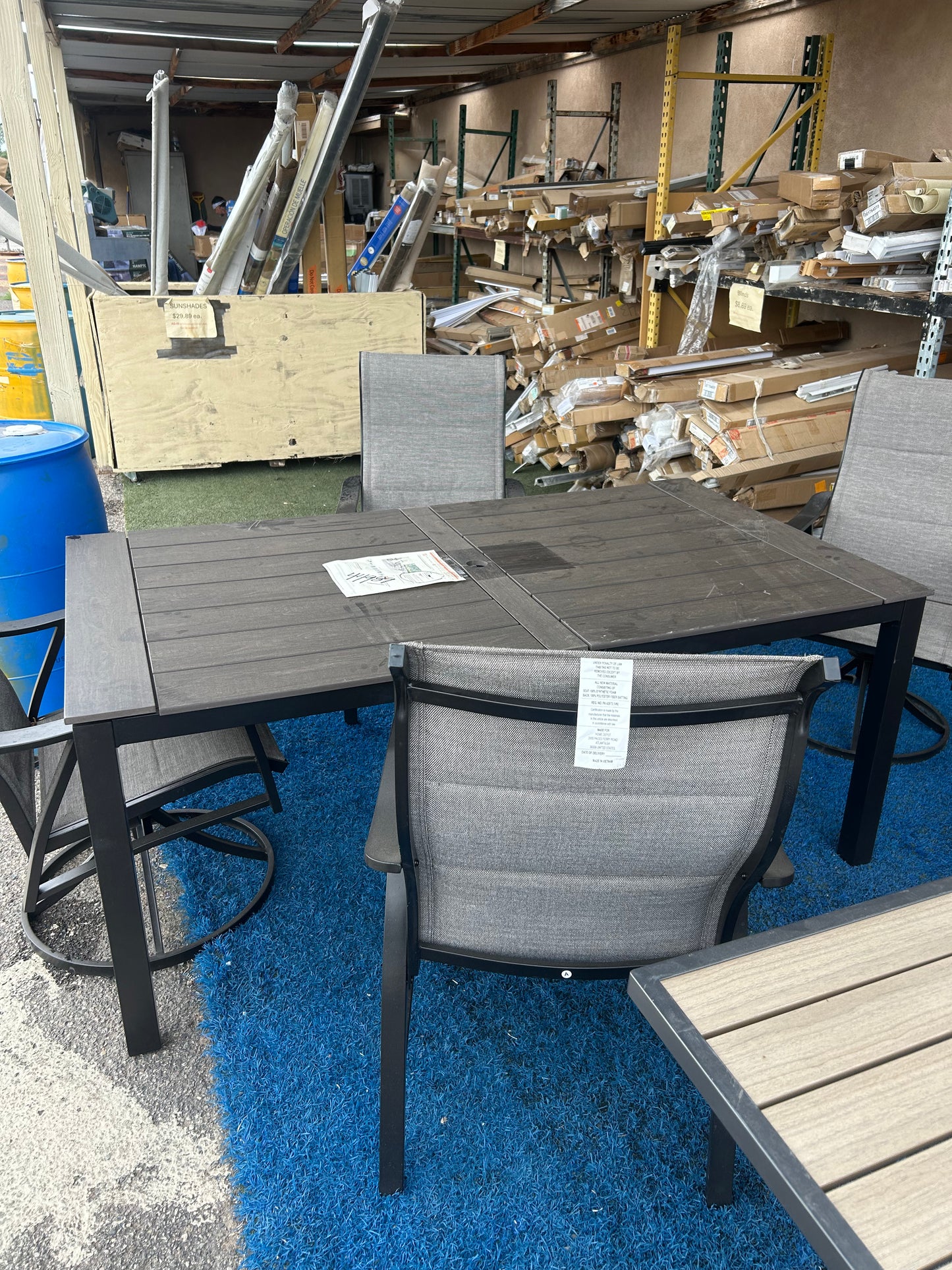 Outdoor dining set