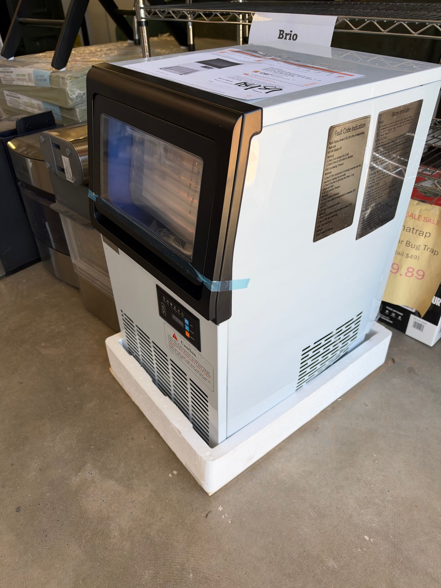 Freezer standing ice maker