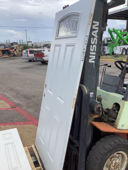 4-Panel Door w/ Decorative Arched Lite