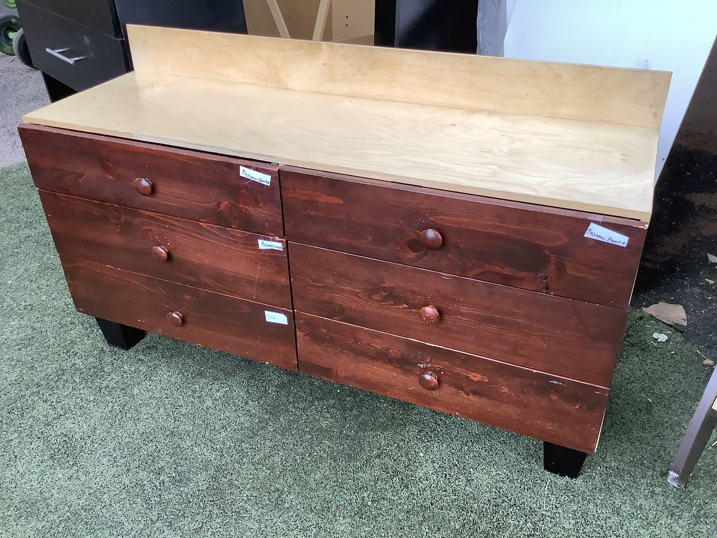 6-Drawer Dresser