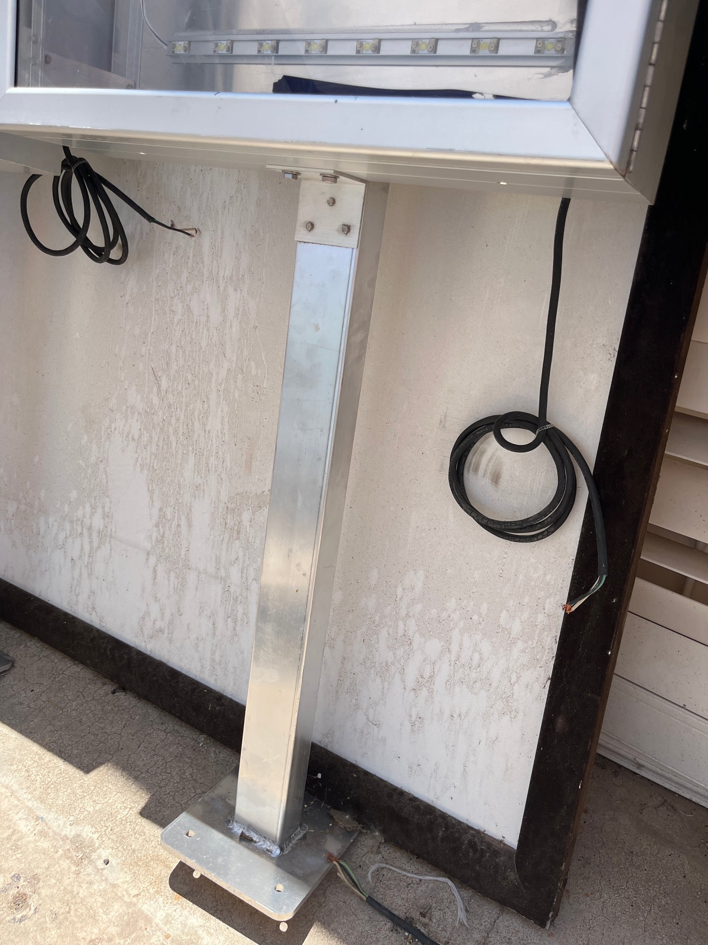 Unique electrical lighted signs