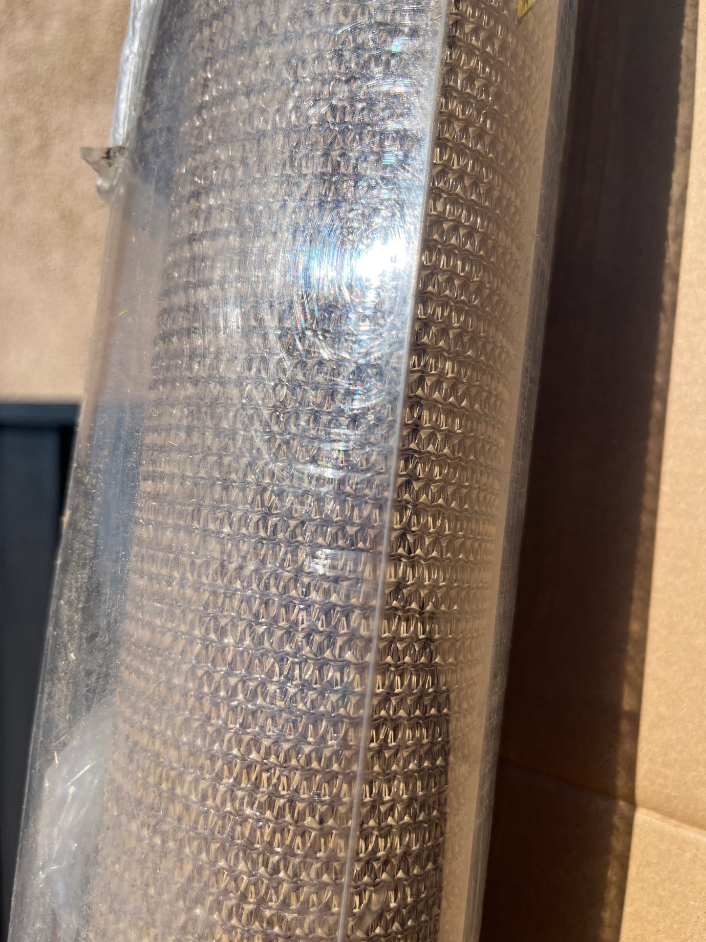 Outdoor roller shade