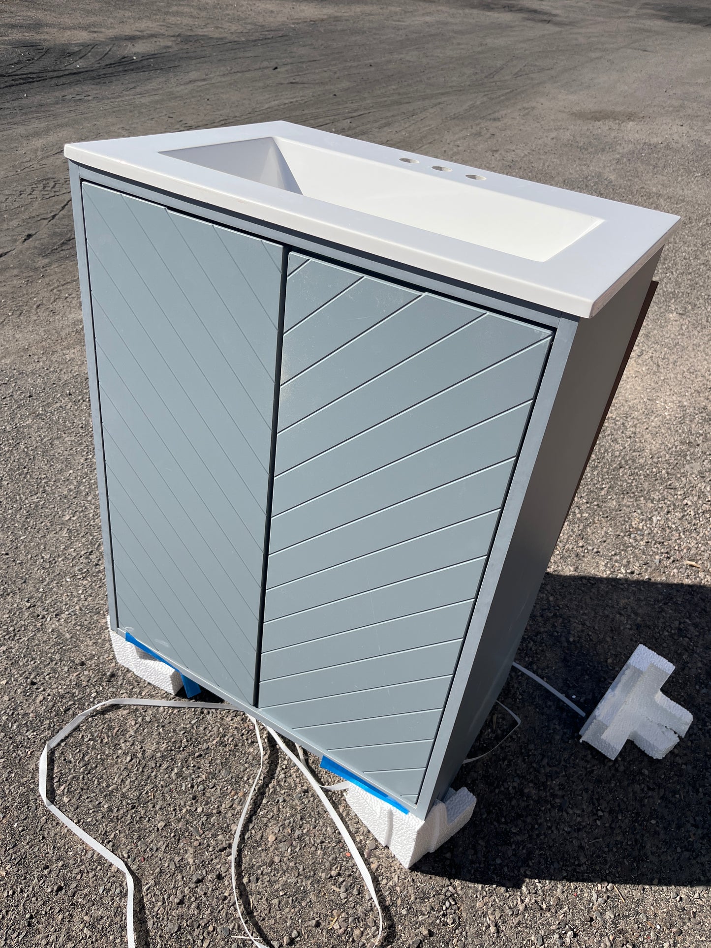 Lanier 25 inch Laguna blue bath vanity