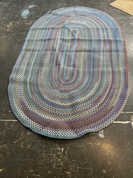 Greenwich Bluestone multicolor oval rug