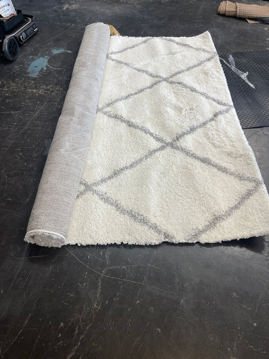 Cross pattern rug