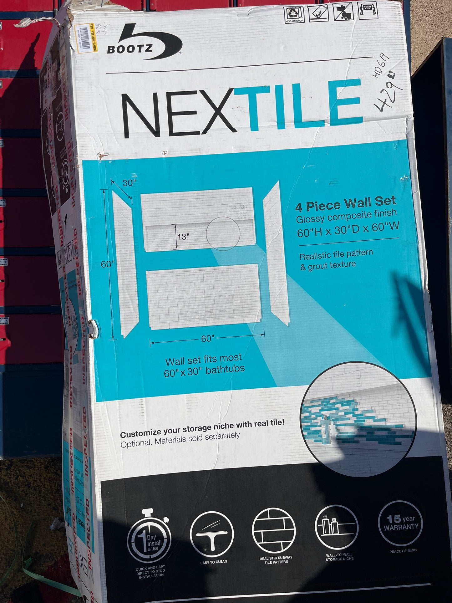 Bootz Nextilr four piece wall set