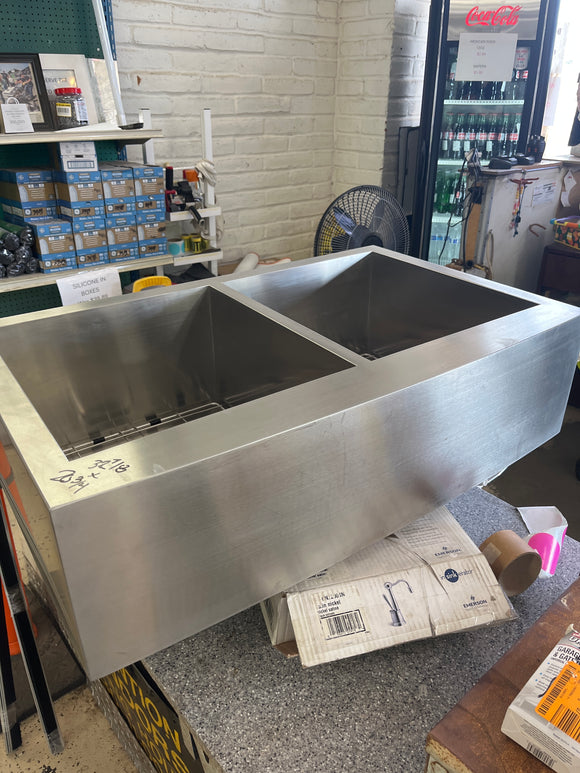 Sarlia stainless steel farmer sink