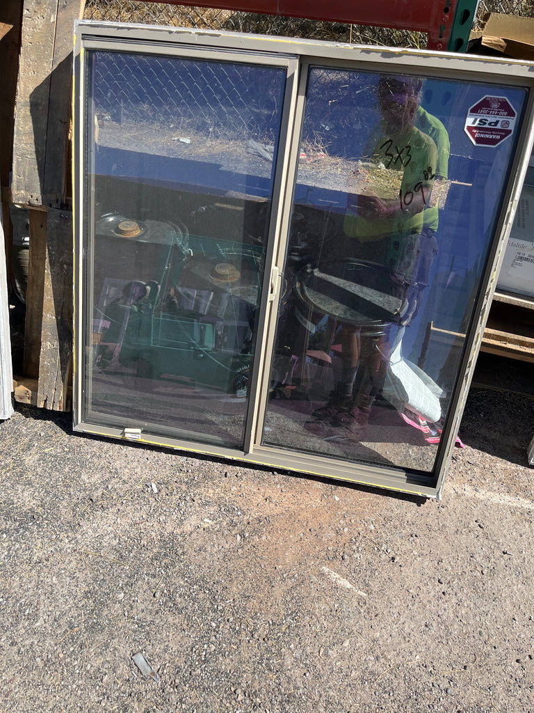 3 x 3 double glazed window w/ screen