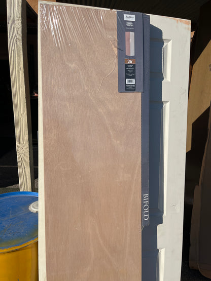 Hardwood flush bifold door