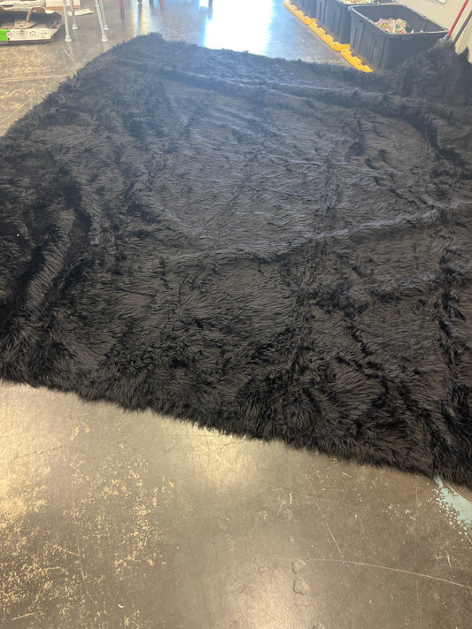Black 10 x 12 fluffy fuzzy faux fur rug