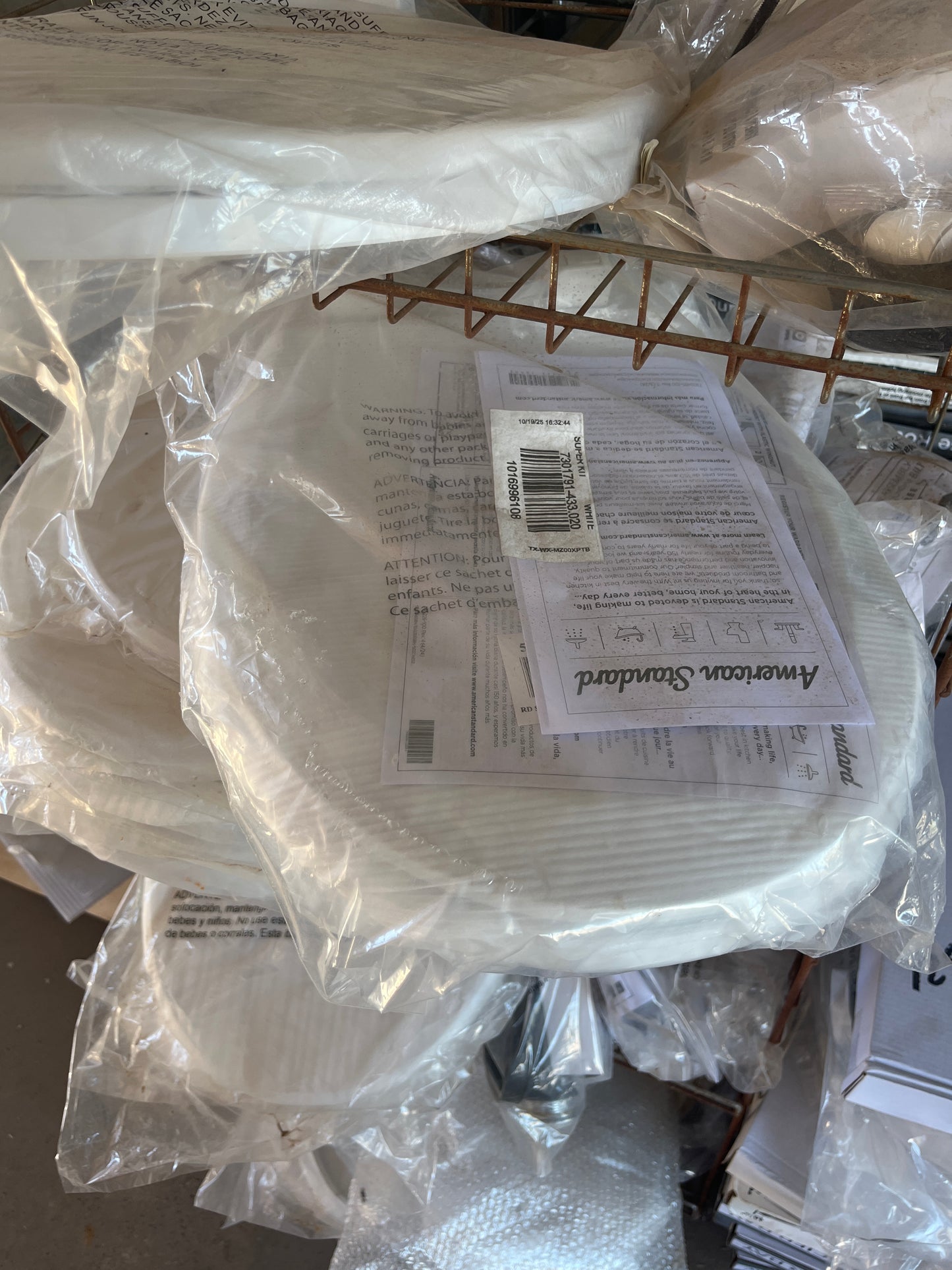 Toilet seats