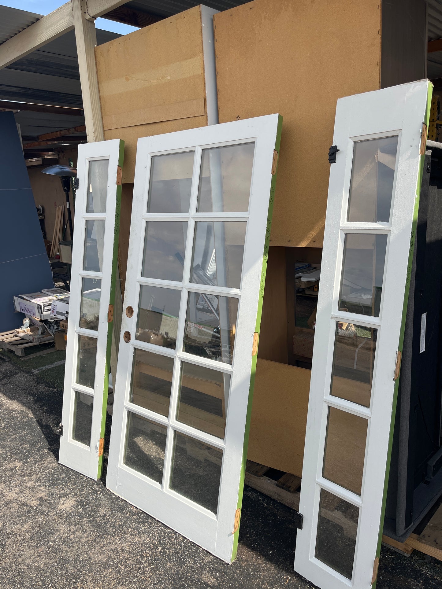Very nice two side light front door set