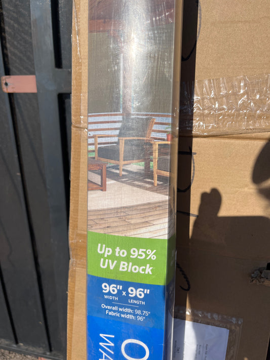 Outdoor roller shade